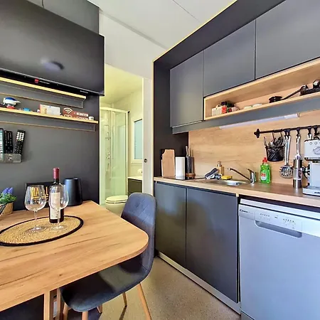 Holiday home Ma-la By Interhome Pakostane
